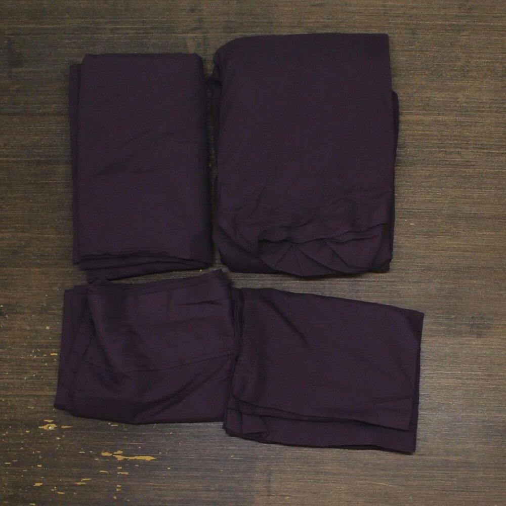 NEW Sweet Home 4-Piece Sheet Set with Pillowcases. Purple Twin XL